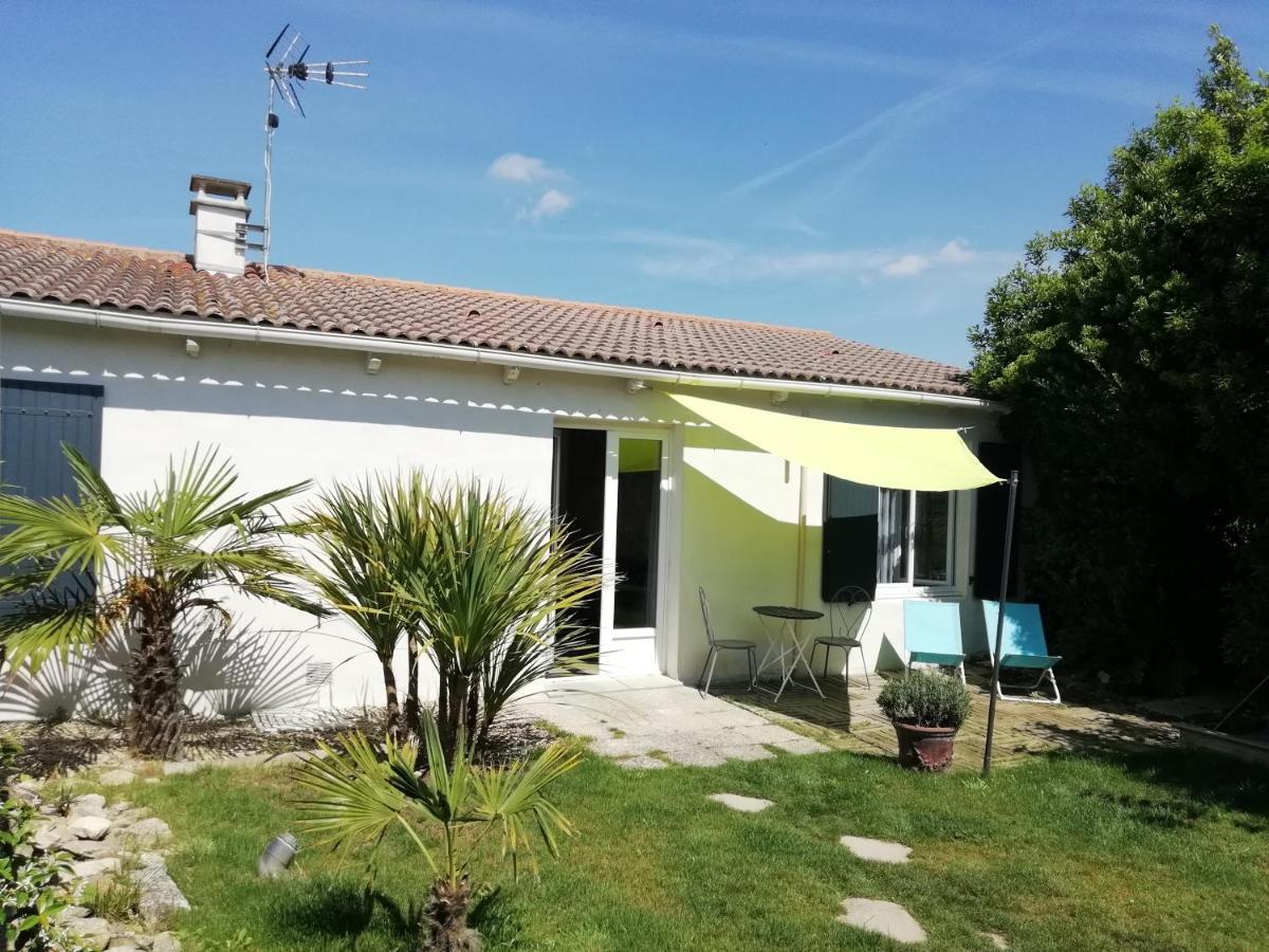 Maison De Vacances Face Plan D'Eau Classee La Faute-sur-Mer Exterior photo